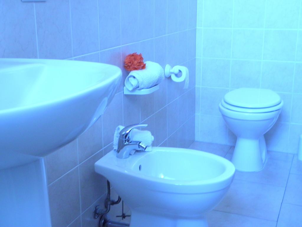 קליארי Albergo La Perla מראה חיצוני תמונה